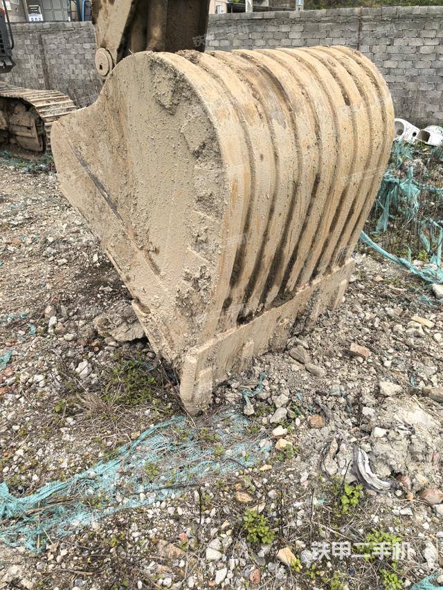 鏟斗45度（工作和回轉(zhuǎn)裝置）