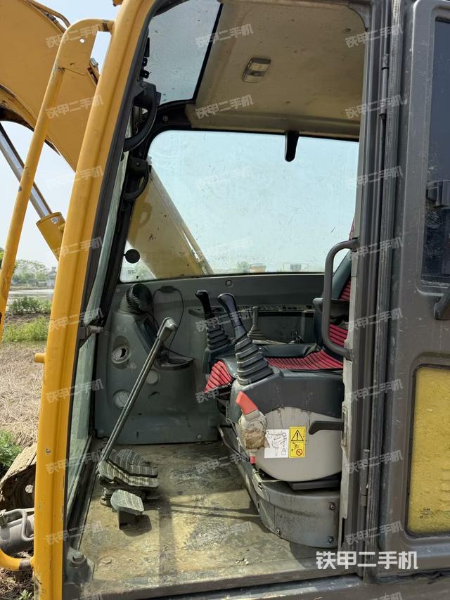 顯示屏?（駕駛室部分）