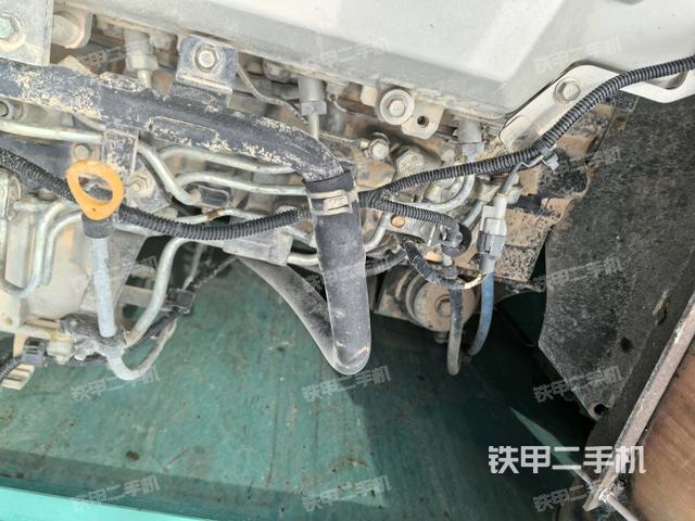 氣門室蓋螺絲特寫(xiě)(上車部件) 氣門室蓋螺絲特寫(xiě)(上車部件)