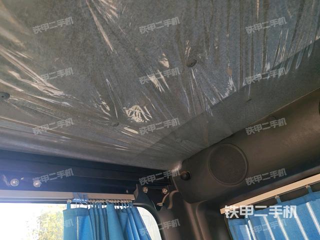 駕駛室正側(cè)（駕駛室部分）