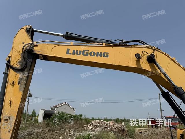 大臂整體?右側(cè)（工作和回轉(zhuǎn)裝置）