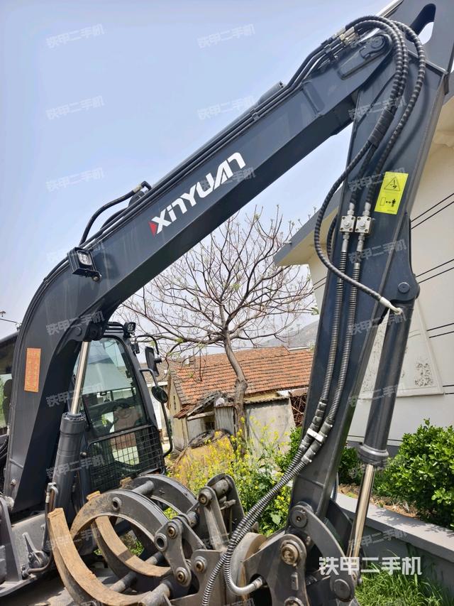 大臂整體?右側(cè)（工作和回轉(zhuǎn)裝置）