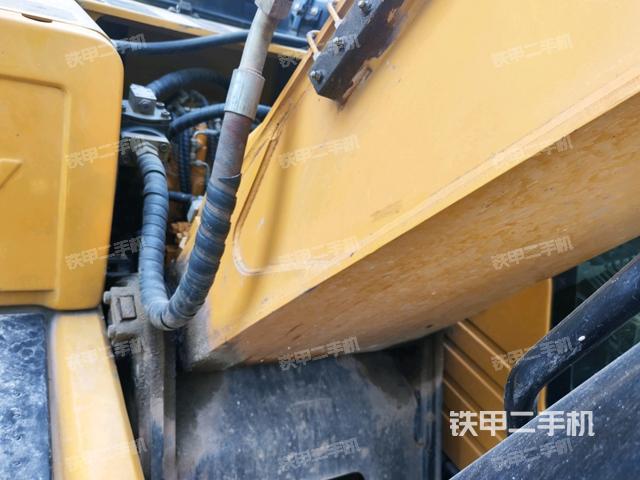 大臂根部?斜視（工作和回轉(zhuǎn)裝置）