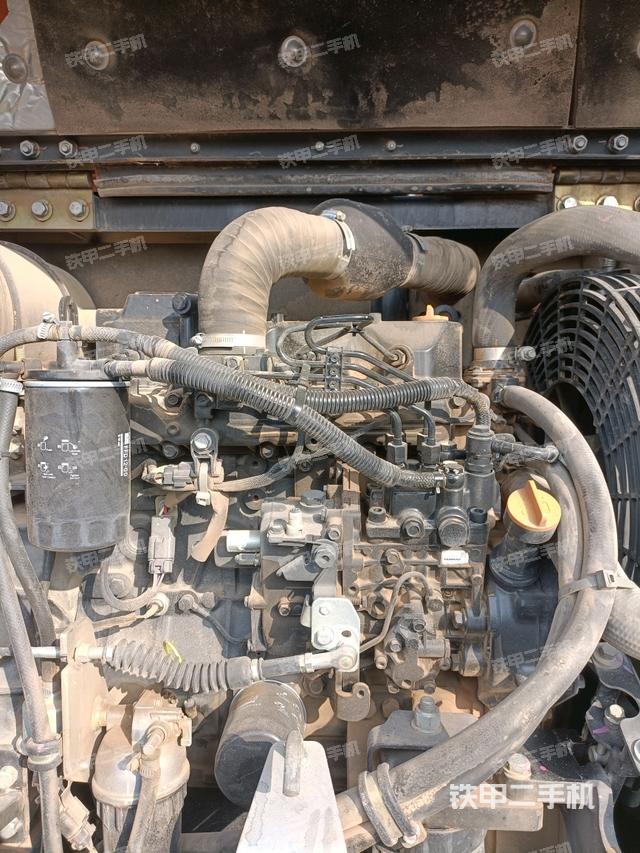 發(fā)動(dòng)機(jī)室(上車部件) 發(fā)動(dòng)機(jī)室(上車部件)