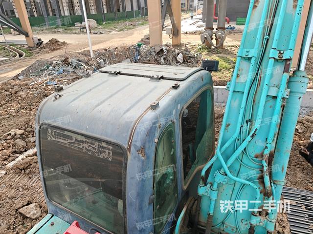 發(fā)動機(jī)室(上車部件) 發(fā)動機(jī)室(上車部件)