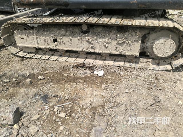 左側(cè)履帶整體?(行走機構(gòu)) 左側(cè)履帶整體?(行走機構(gòu))