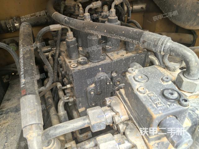 分配閥（上車部件）