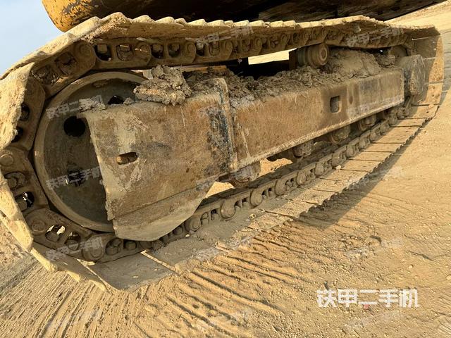 单侧履带整体（整机外观）