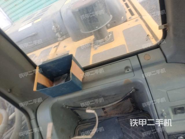 駕駛室左后45度（駕駛室部分）