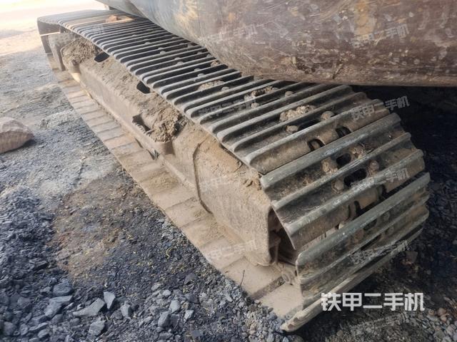 左導(dǎo)向輪（行走機(jī)構(gòu)）