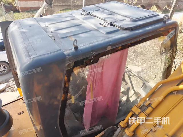 駕駛室頂部（整機(jī)外觀）