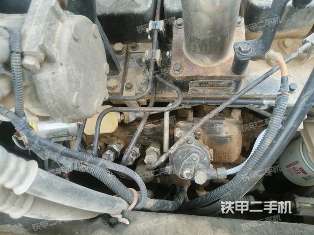 氣門室蓋螺絲特寫(上車部件) 氣門室蓋螺絲特寫(上車部件)