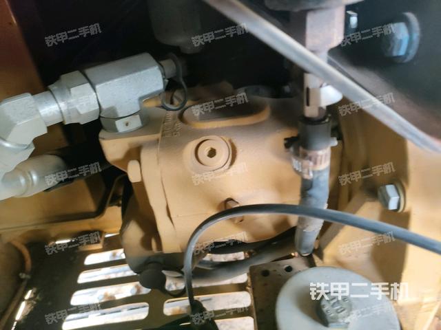 液壓泵室(大件艙室) 液壓泵室(大件艙室)