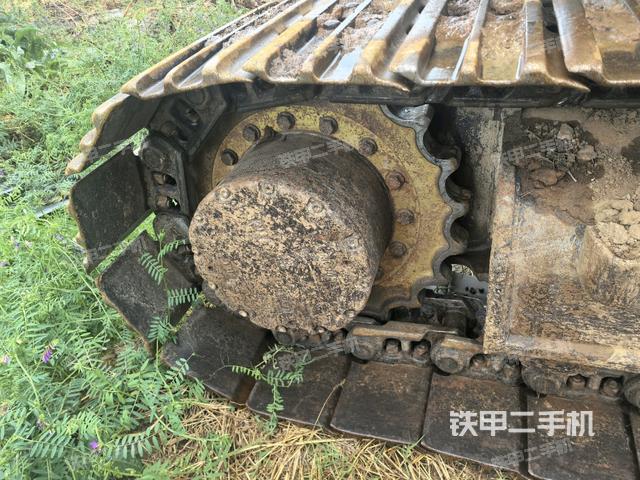 右側(cè)行走馬達(dá)蓋板(行走機(jī)構(gòu)) 右側(cè)行走馬達(dá)蓋板(行走機(jī)構(gòu))