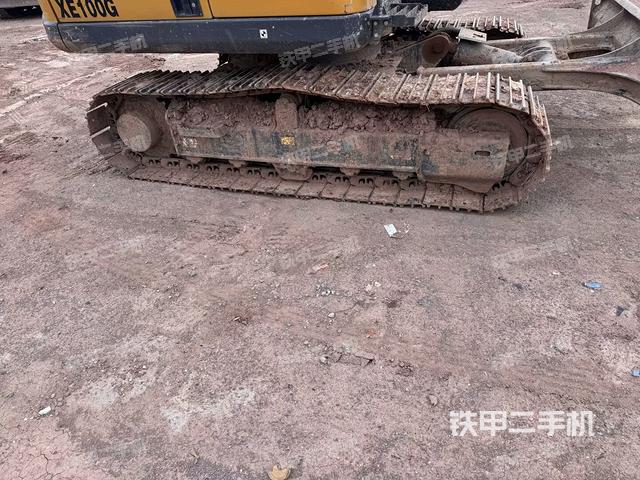 右側(cè)履帶整體?（行走機構(gòu)）