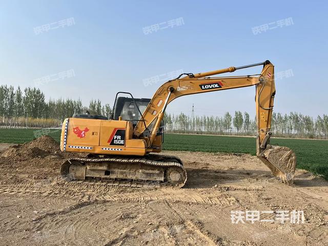 整機(jī)右后45°(整機(jī)外觀) 整機(jī)右后45°(整機(jī)外觀)