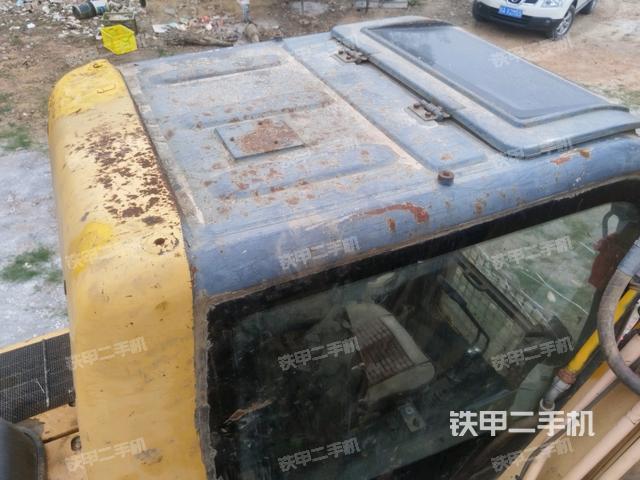 駕駛室頂部俯視(上車部件) 駕駛室頂部俯視(上車部件)