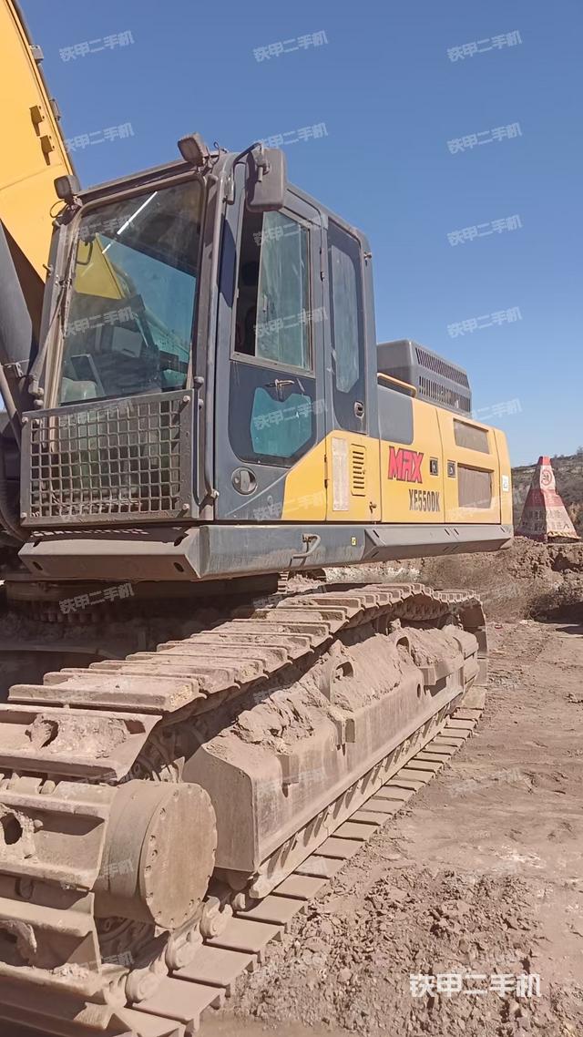 駕駛室頂部（整機(jī)外觀）