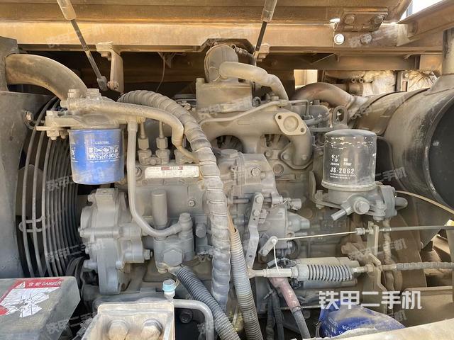 發(fā)動(dòng)機(jī)整體俯視（整機(jī)外觀）