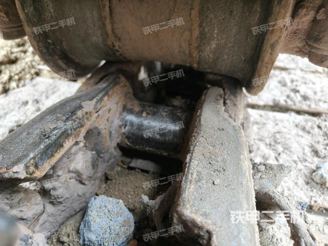 右側(cè)行走馬達(dá)蓋板（行走機(jī)構(gòu)）