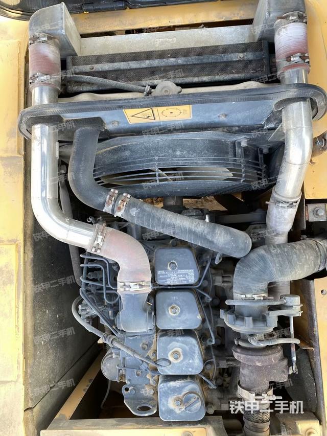 發(fā)動機整體俯視（整機外觀）