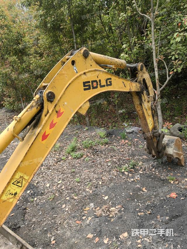 大臂整體?右側(cè)（工作和回轉(zhuǎn)裝置）