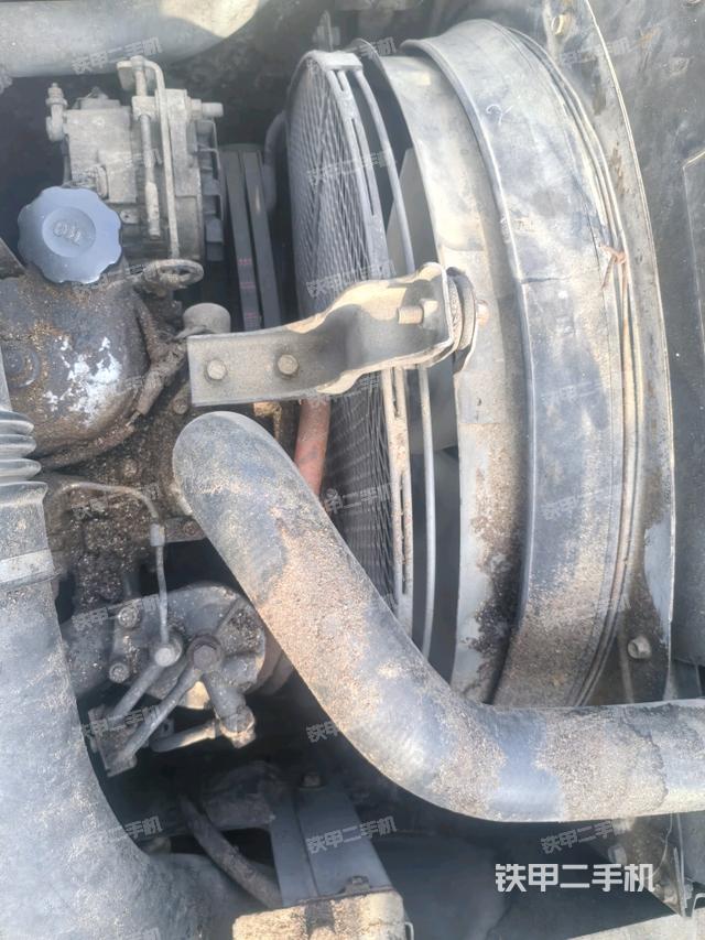 水箱+風(fēng)扇特寫(上車部件) 水箱+風(fēng)扇特寫(上車部件)