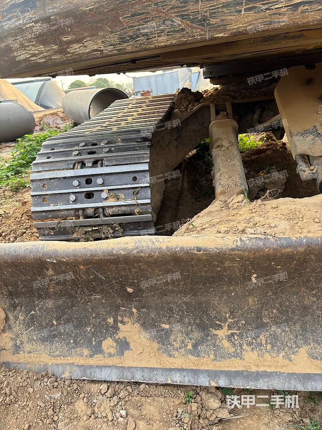 单侧履带整体（整机外观）