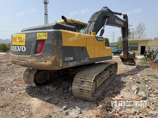 整機(jī)右后45°(整機(jī)外觀) 整機(jī)右后45°(整機(jī)外觀)