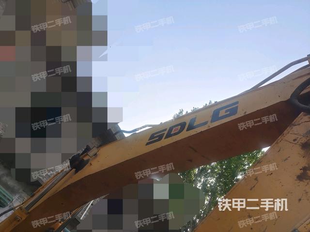 大臂根部?斜視（工作和回轉(zhuǎn)裝置）