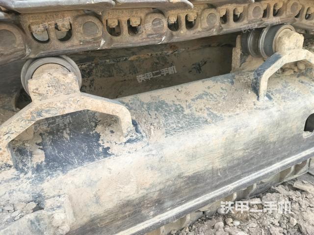 右側(cè)行走馬達(dá)蓋板（行走機(jī)構(gòu)）