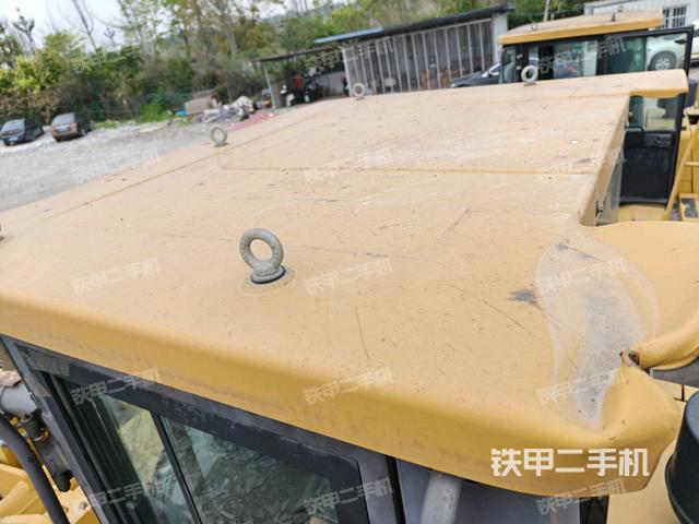 駕駛室正側(cè)（駕駛室部分）