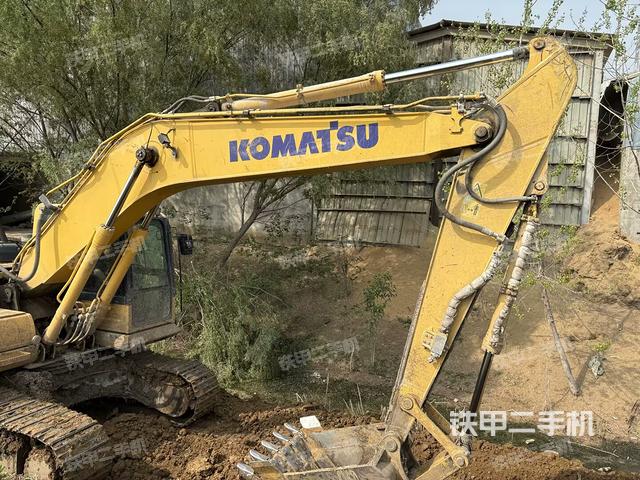 小臂整体左后（工作和回转装置）