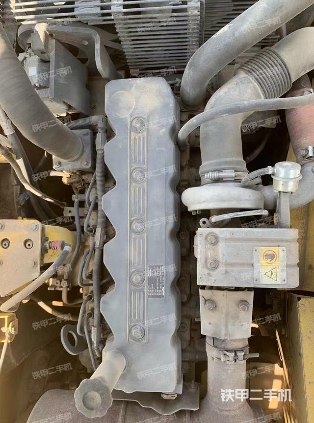 發(fā)動(dòng)機(jī)整體俯視（整機(jī)外觀）