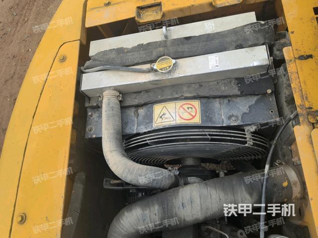 水箱+風(fēng)扇特寫(上車部件) 水箱+風(fēng)扇特寫(上車部件)
