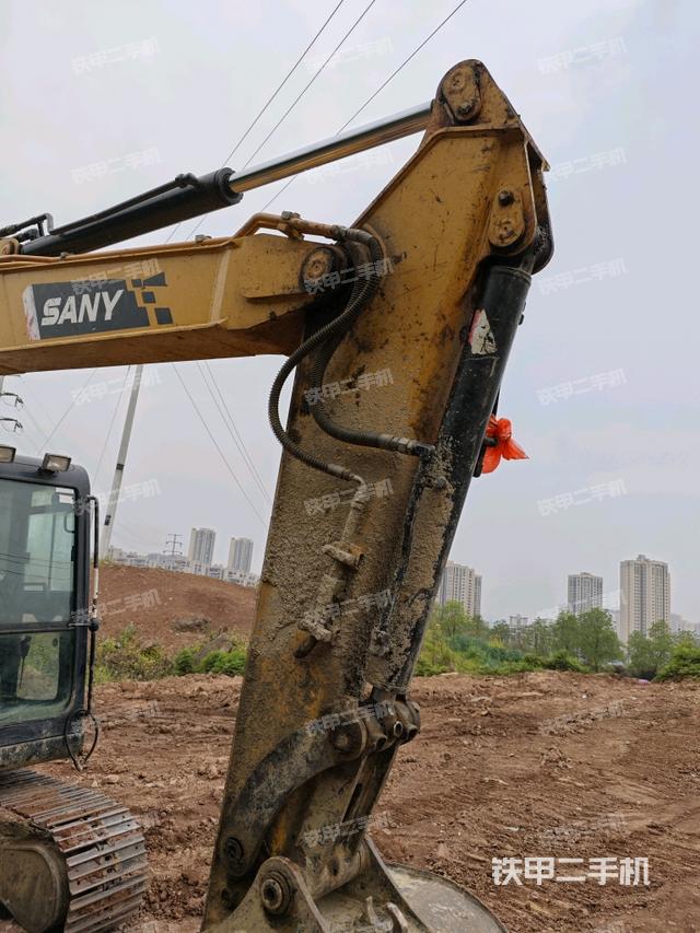 小臂整體右前（工作和回轉(zhuǎn)裝置）