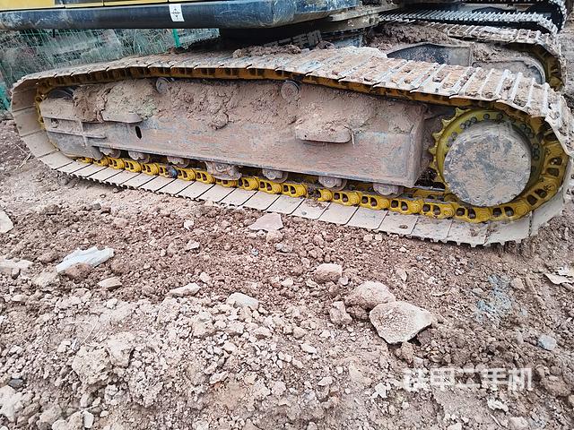 单侧履带整体（整机外观）