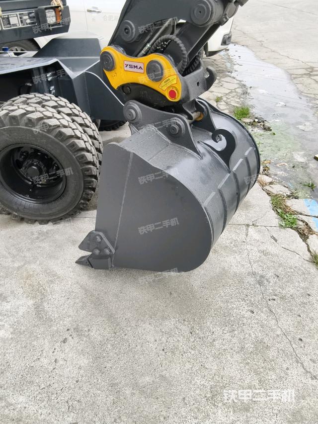 鏟斗45度（工作和回轉(zhuǎn)裝置）