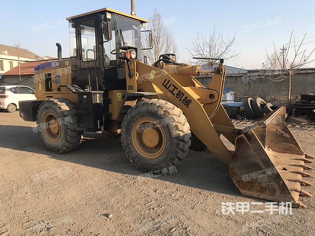 變速箱(整機(jī)外觀及大件) 變速箱(整機(jī)外觀及大件)