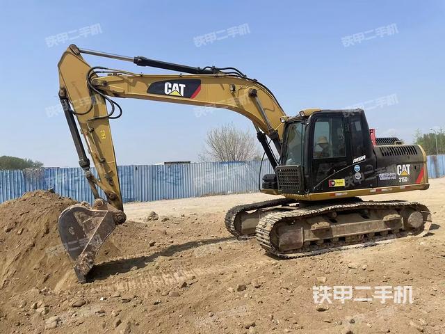 駕駛室頂部(整機(jī)外觀) 駕駛室頂部(整機(jī)外觀)