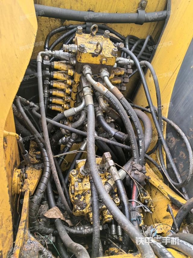 散熱器室(大件艙室) 散熱器室(大件艙室)