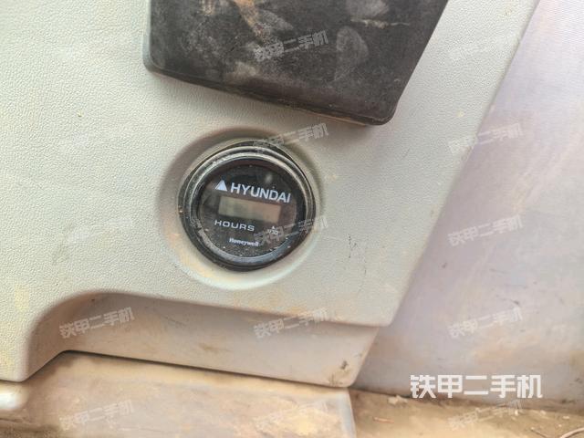 小時(shí)表(駕駛室部分) 小時(shí)表(駕駛室部分)