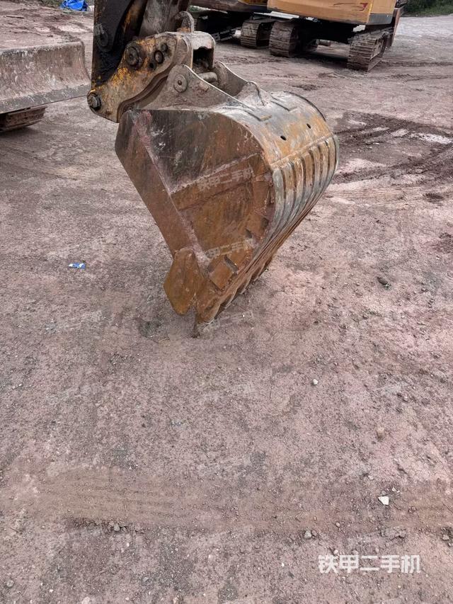 鏟斗45度（工作和回轉(zhuǎn)裝置）