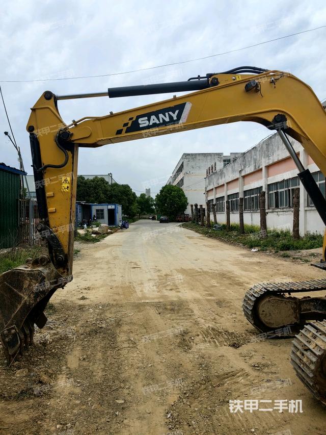 大臂整體?右側(cè)（工作和回轉(zhuǎn)裝置）