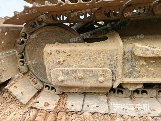 右導(dǎo)向輪（行走機(jī)構(gòu)）