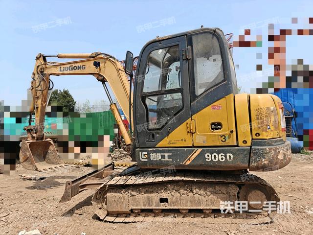 右前45(整機(jī)外觀) 右前45(整機(jī)外觀)