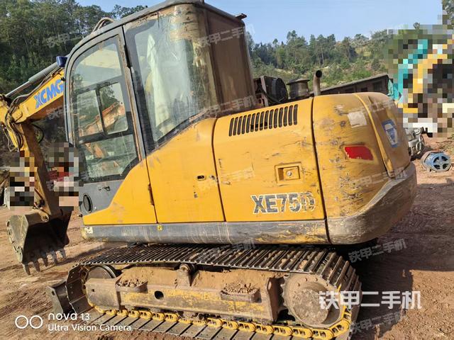 整機(jī)右后45°(整機(jī)外觀) 整機(jī)右后45°(整機(jī)外觀)