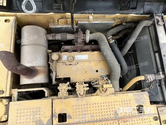 发动机整体俯视（整机外观）