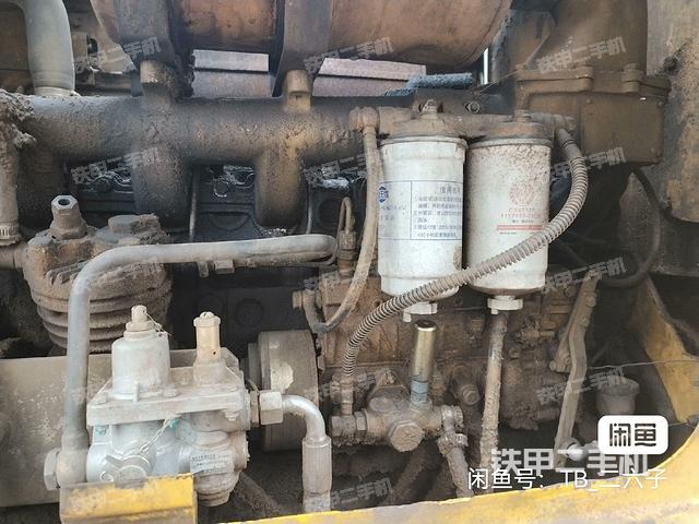 發(fā)動機(jī)左側(cè)(整機(jī)外觀及大件) 發(fā)動機(jī)左側(cè)(整機(jī)外觀及大件)