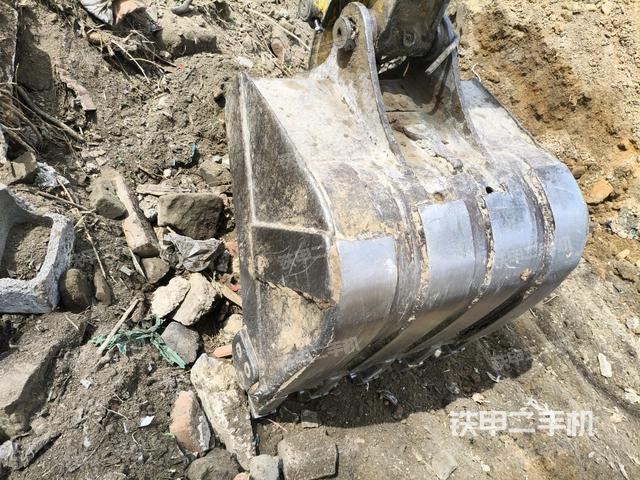 鏟斗45度（工作和回轉(zhuǎn)裝置）